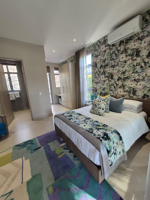 6 Bedroom Property for Sale in The Islands Estates North West